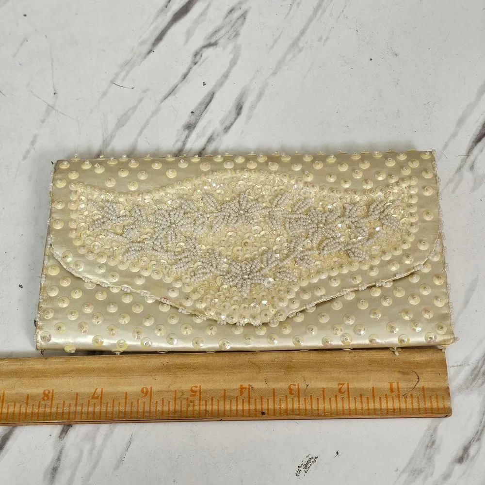 Vintage Ivory‎ Beaded Satin Clutch Purse Handmade Hong Kong Bridal Evening Bag
